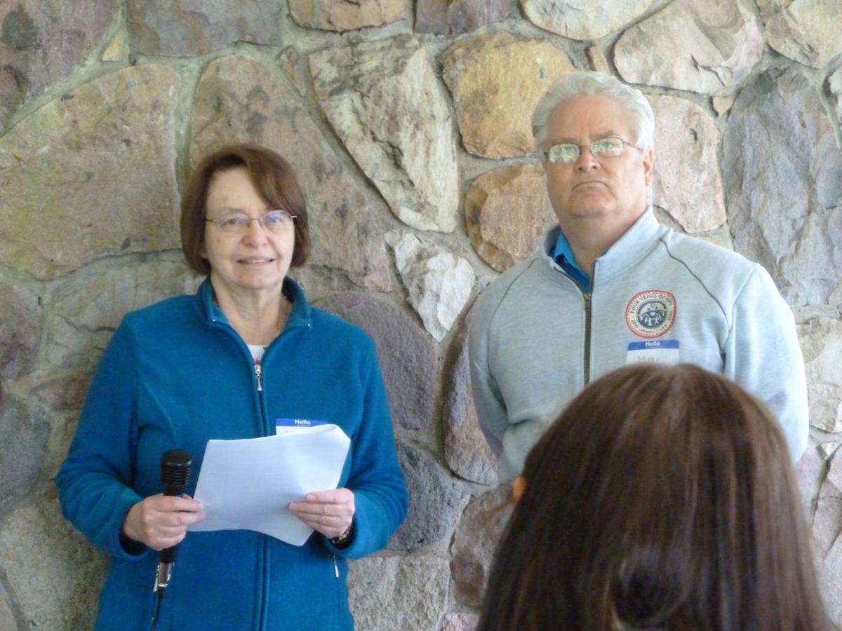 2016 05 15 WsP1190653 Wendy & Mike Stovall