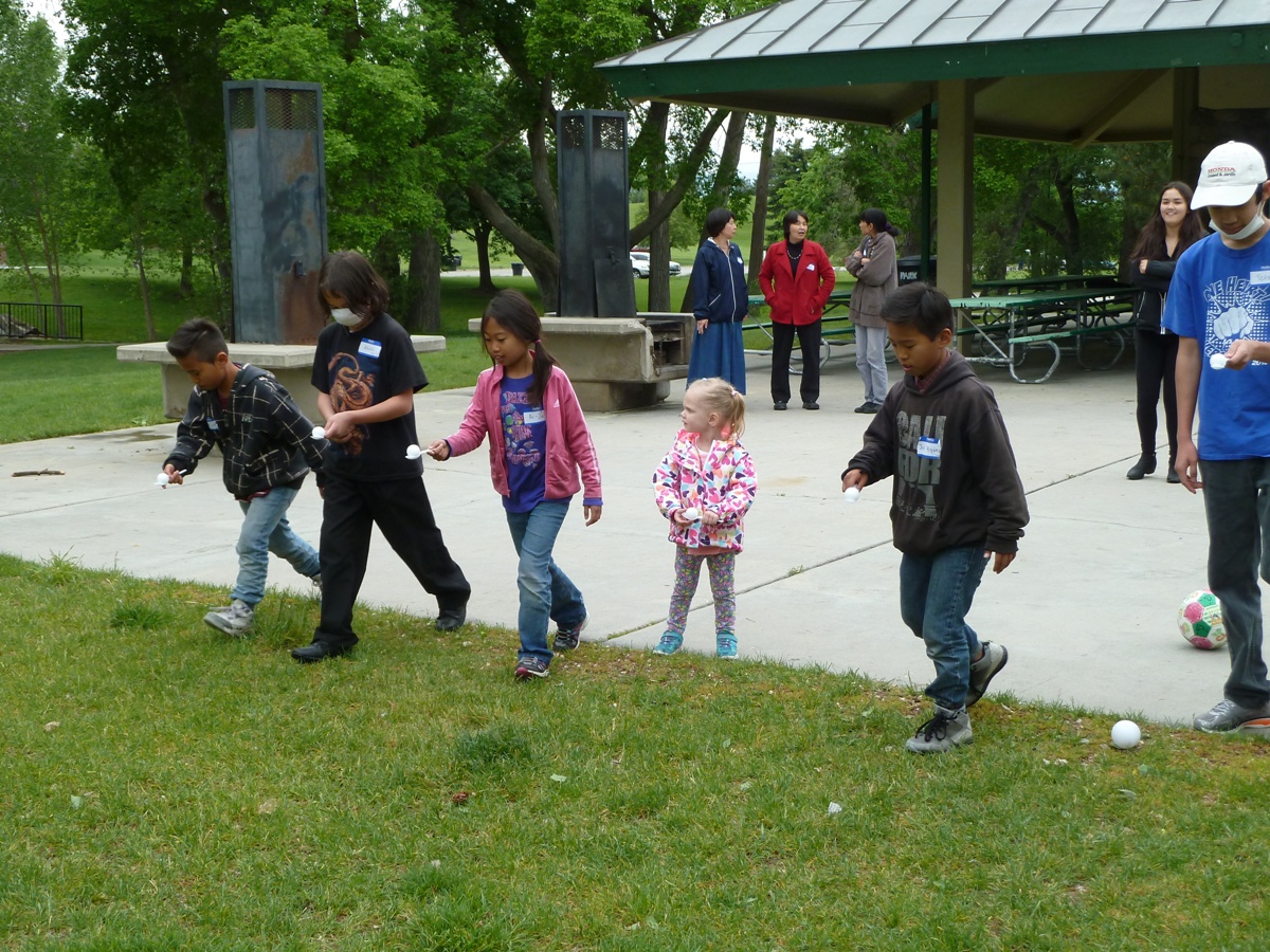 2016 05 15 WsP1190720 Ball & Spooon Race